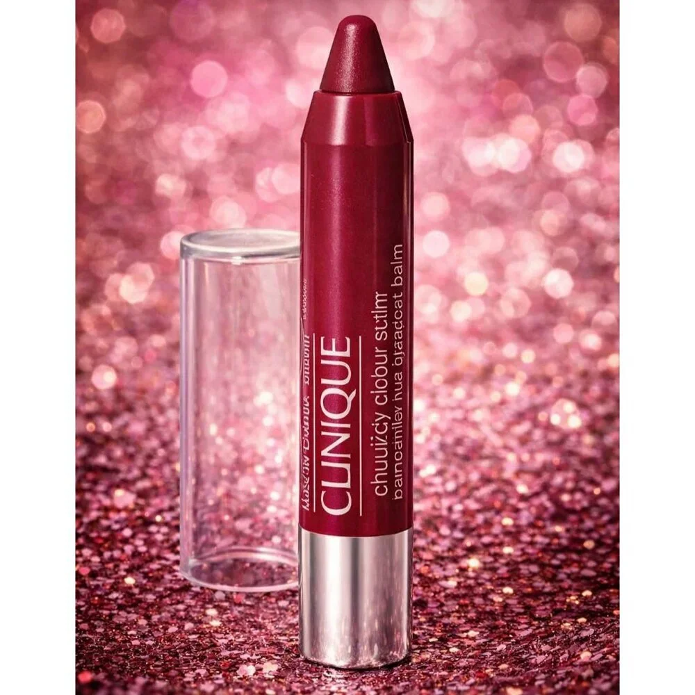 Clinique Chubby Stick 07 Super Strawberry Tinted Moisturizing Lip Balm Hydrating